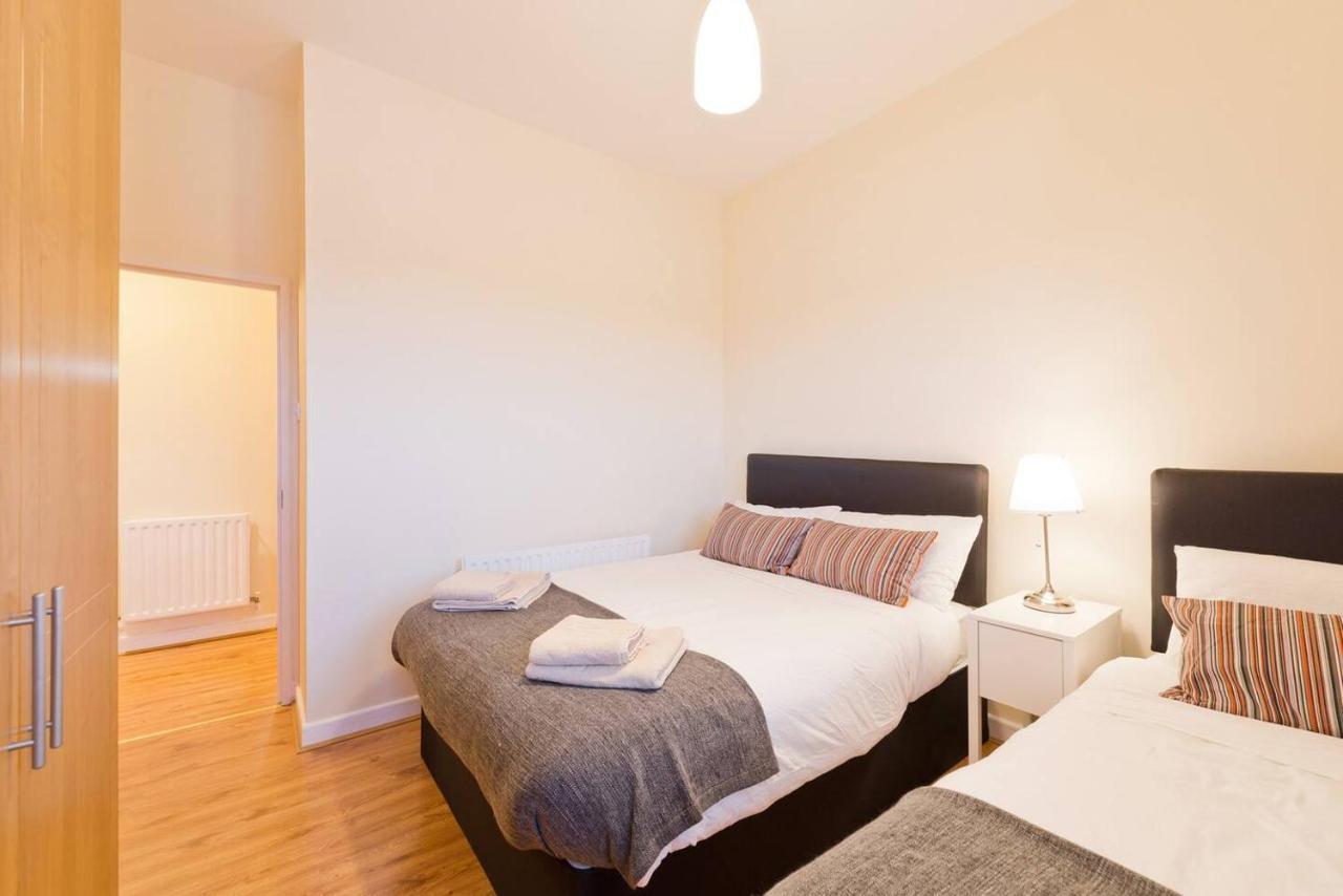 Apartamento Stunning 3-bed In 1 *
